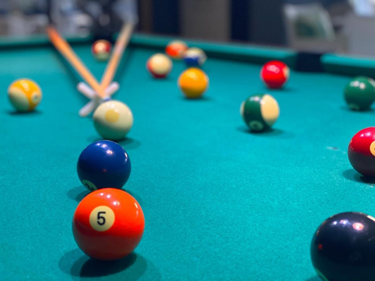 The Oceanic Sportel Phuket - Sha Extra Plus Kültér fotó Pool table